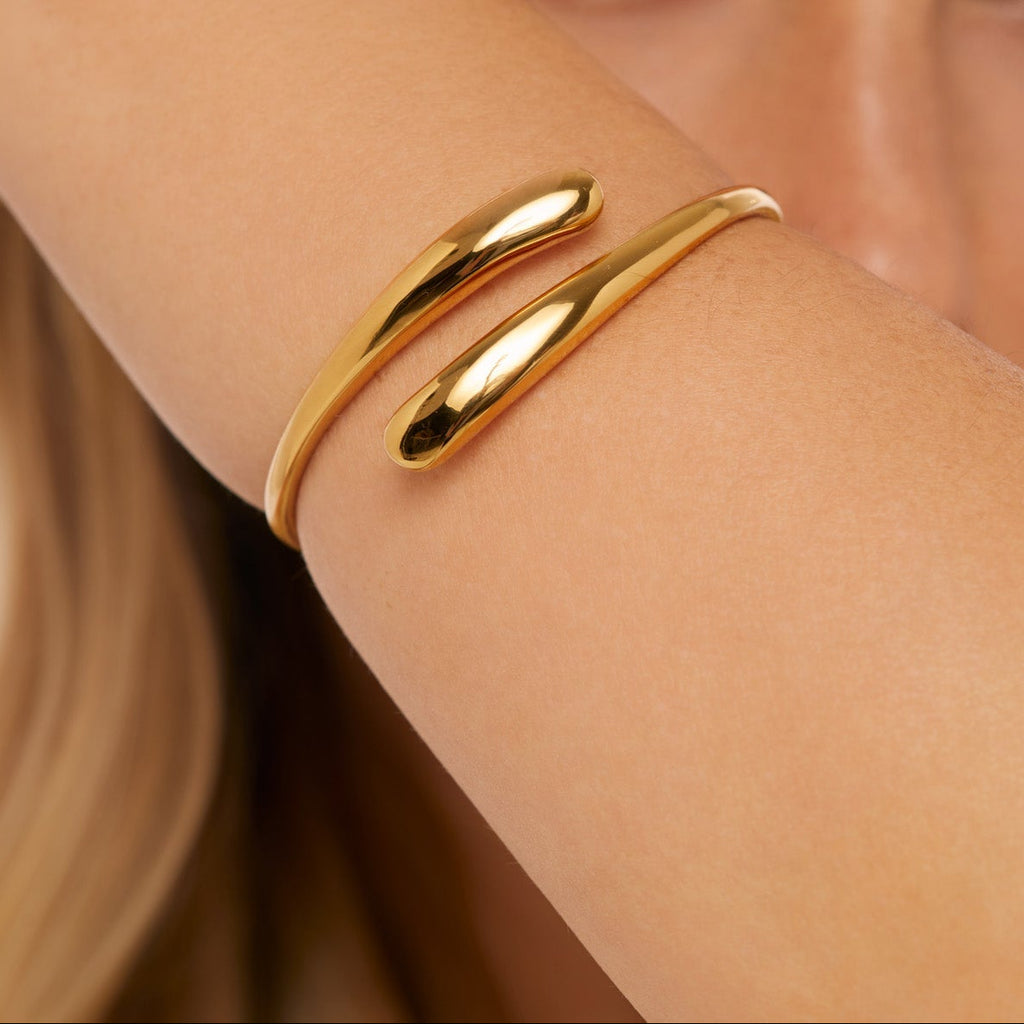 Bracelete Abraço Regulável Dourado