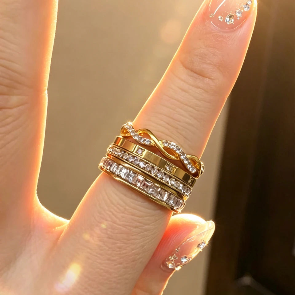 Conjunto 4 Anéis C/ Brilhantes