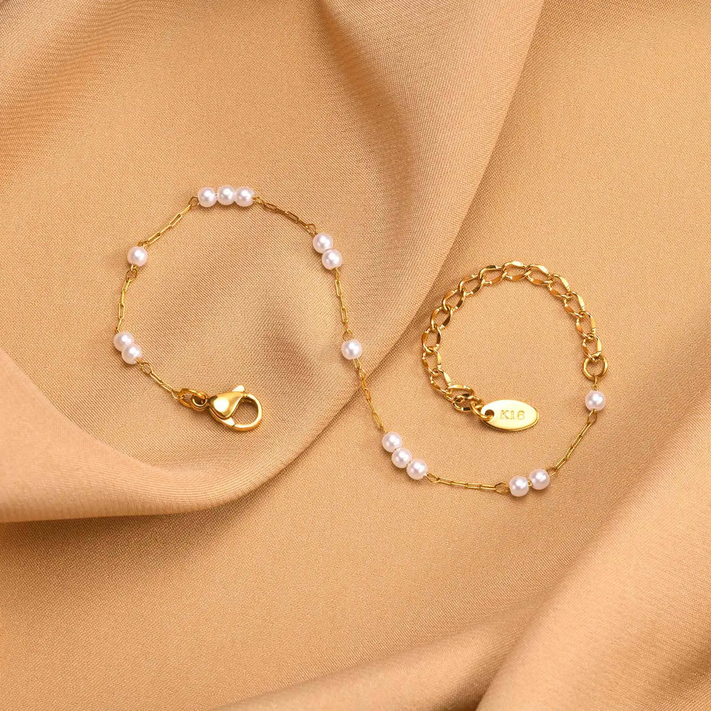 Pulseira de Pérolas Delicada