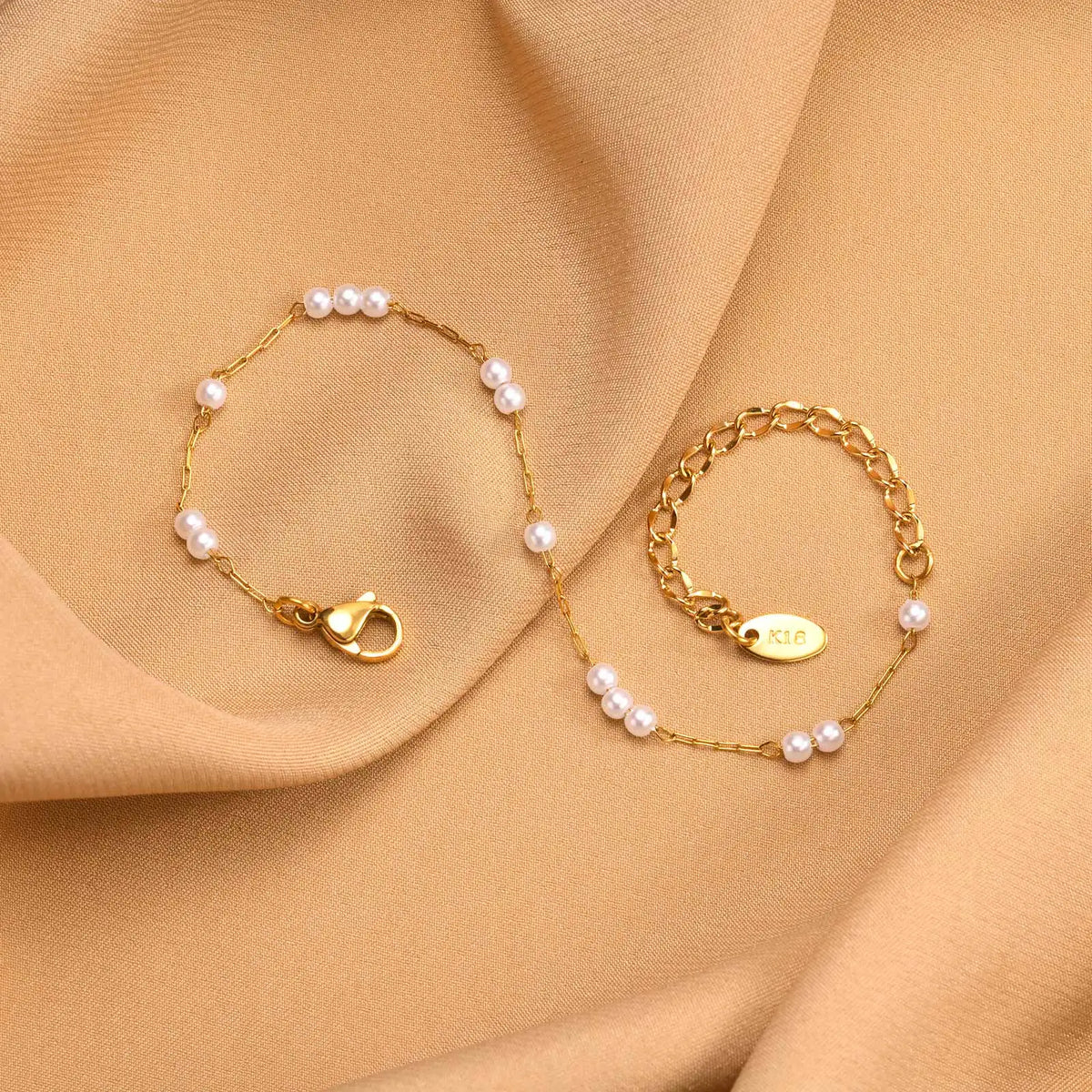 Pulseira de Pérolas Delicada