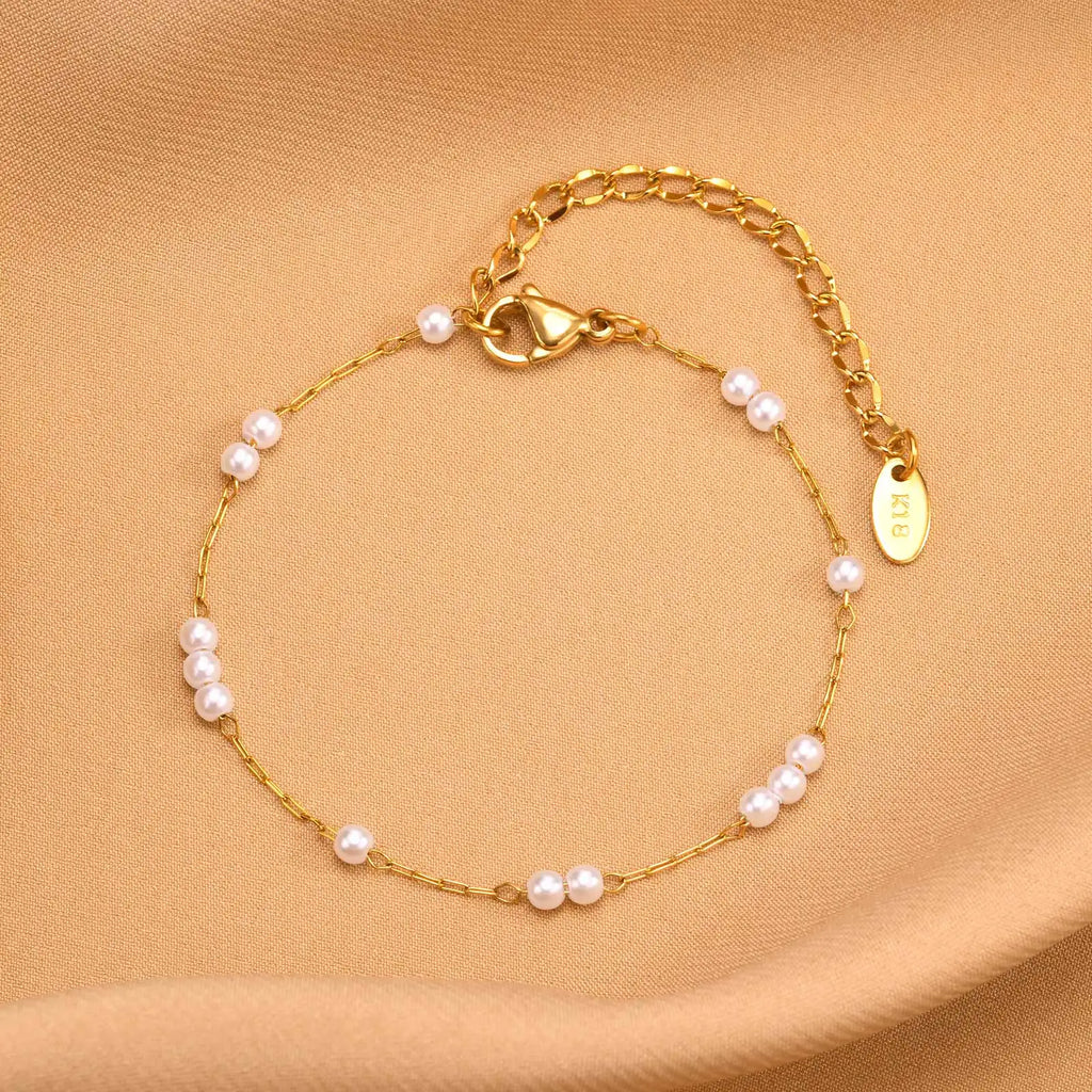 Pulseira de Pérolas Delicada