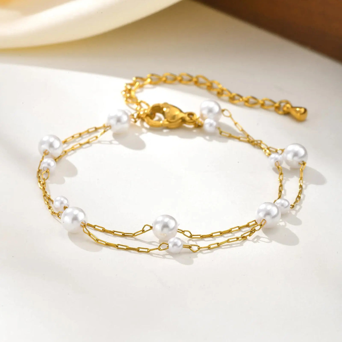 Pulseira Multicamadas de Pérolas