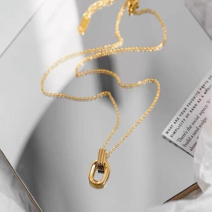 Colar Elyse c/ Pingente Dourado (Até aqui)