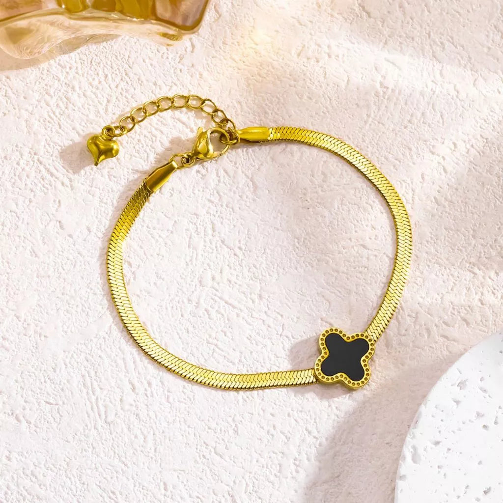 Pulseira Aurea Trevo Quatro Folhas Preto