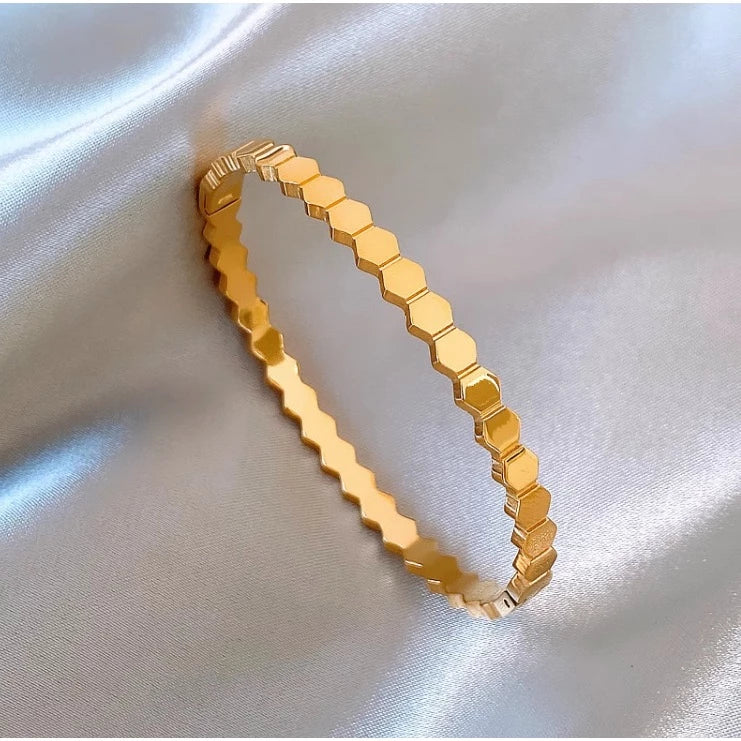 Bracelete Geométrico Hexa