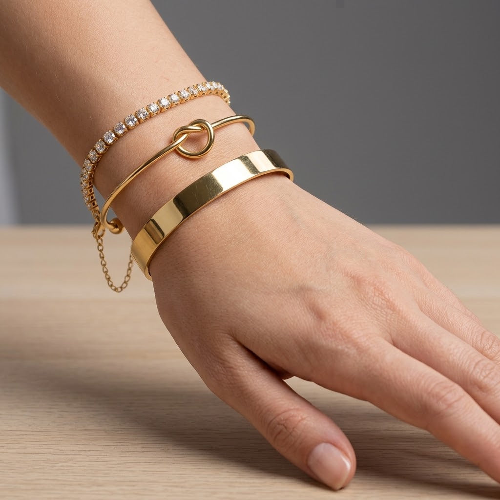 Conjunto 3 Braceletes Love Gold
